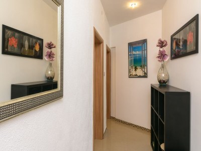 Apartment Apartment in Arbanija mit Sprudelbad - Features photo 17