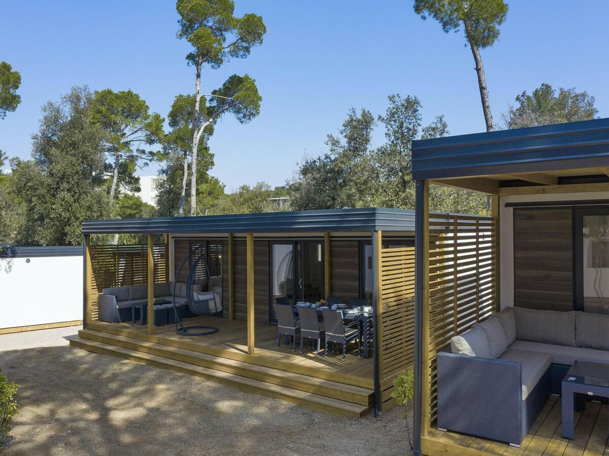 Holiday park Mobile homes in Camp Soline at Biograd, with sand