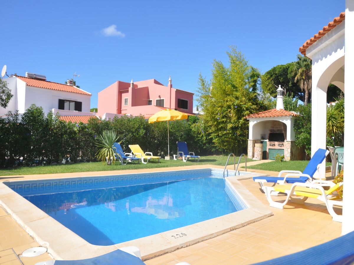 Holiday house Villa in Vilamoura mit Privatpool - Outdoor photo 2