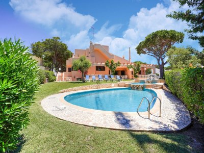 Villa Villa in Vilamoura with Pool near Beach in Vilamoura - Villa