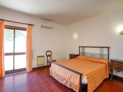 Villa Villa in Vilamoura with Pool near Beach - Features photo 23