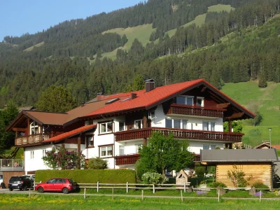 Holiday apartment Hörnerblick in Oberstdorf - Holiday apartment