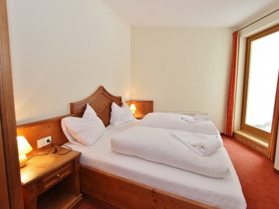 Chalet Chalet in Saalbach near Ski Lift - Features photo 10