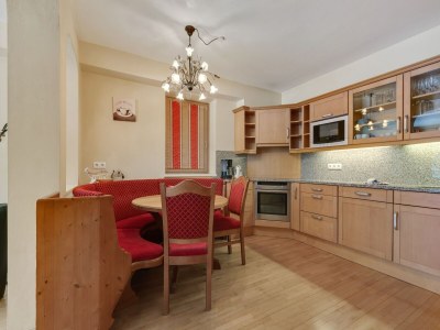 Chalet Chalet in Saalbach near Ski Lift - Features photo 11