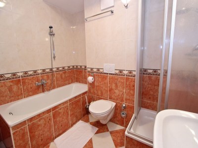 Chalet Detached Chalet in Saalbach - Features photo 14