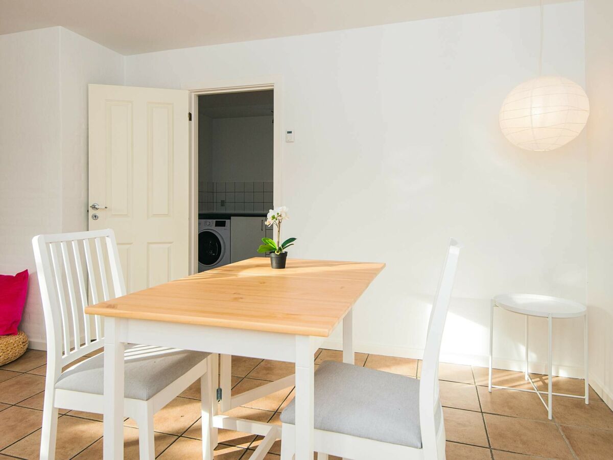 Holiday house Wohnung, 250 m von der Küste - Outdoor photo 5