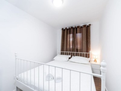 Holiday house Stone House Prapatna-Two Bedroom Holiday Home with Swimming Pool - Features photo 25