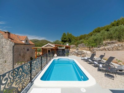 Holiday house Stone House Prapatna-Two Bedroom Holiday Home with Swimming Pool - Outdoor photo 35