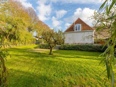 Farmhouse Haus in Zeeland mit Garten für 6 Von Belvilla - Outdoor photo 7