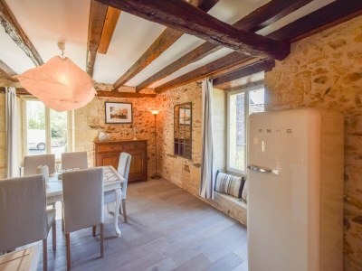 Holiday house Cultural Treasure in Dordogne with furries - Features photo 9