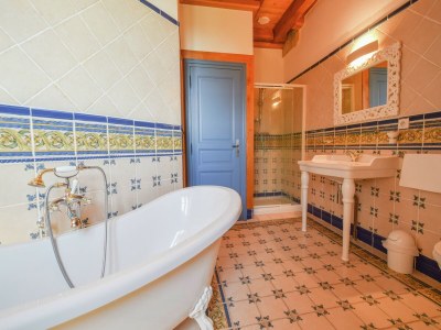 Villa Elegante Villa in Saint-Médard - Features photo 11