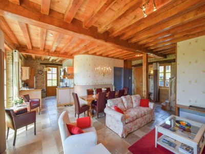 Villa Elegante Villa in Saint-Médard - Features photo 16