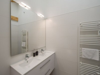 Holiday park Vineyards and Valleys: A French Hide-In - Features photo 16