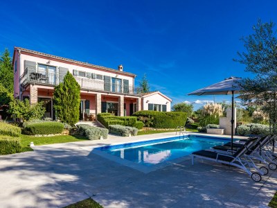 Villa Villa Maddalena with private pool in Tinjan, Istra - Outdoor photo 5