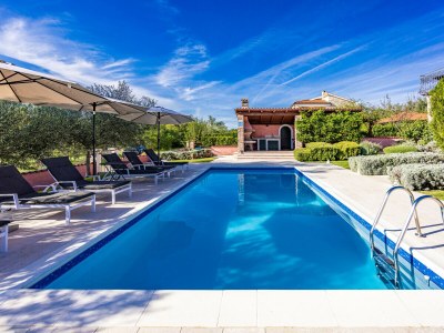 Villa Villa Maddalena with private pool in Tinjan, Istra - Outdoor photo 16