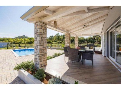 Villa Villa Isabella with pool in Sovinjak, Istria - Outdoor photo 3