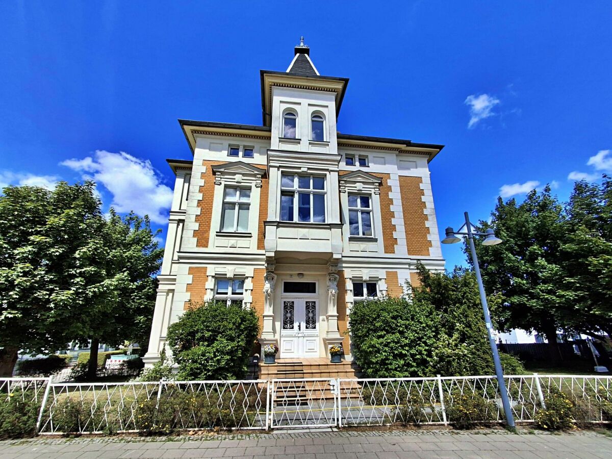 Holiday apartment Ferienwohnungen in liebevoll restaurierter Villa - Outdoor photo 4