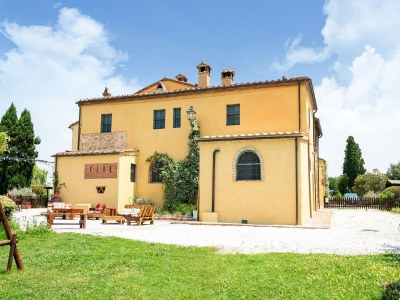 Farmhouse Apartment near Pisa, Beaches in Collesalvetti - Farmhouse