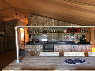 Holiday park Safari tent in 's-Gravenzande - Features photo 6