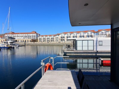 House boat Hausboot in Boltenhagen - Outdoor photo 14