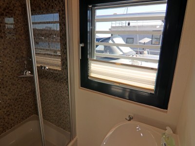 House boat Hausboot in Boltenhagen - Features photo 20