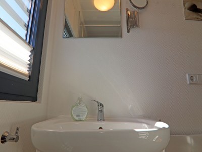 House boat Hausboot in Boltenhagen - Features photo 35