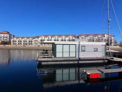 House boat Hausboot in Boltenhagen - Outdoor photo 8