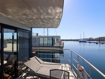 House boat Hausboot in Boltenhagen - Outdoor photo 10