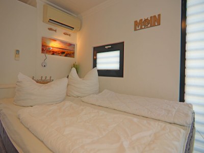 House boat Hausboot in Boltenhagen - Features photo 21