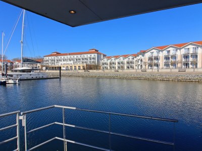 House boat Hausboot in Boltenhagen - Outdoor photo 9