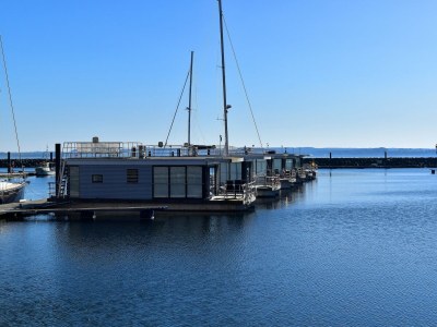 House boat Hausboot in Boltenhagen - Outdoor photo 10