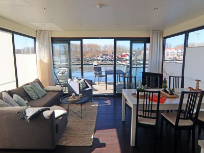 House boat Hausboot in Boltenhagen - Features photo 33
