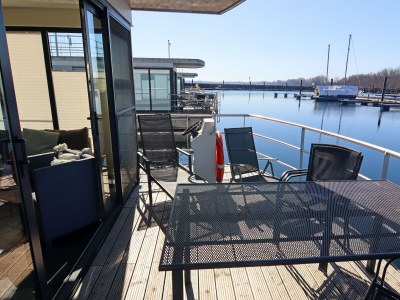 House boat Hausboot in Boltenhagen - Outdoor photo 6