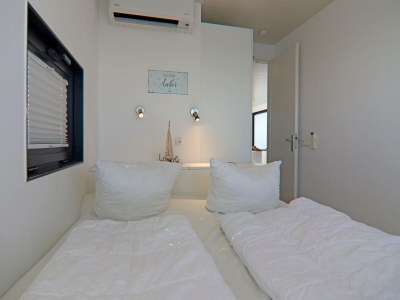 House boat Hausboot in Boltenhagen - Features photo 18