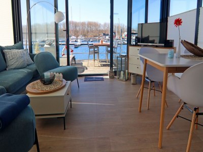 House boat Hausboot in Boltenhagen - Features photo 34