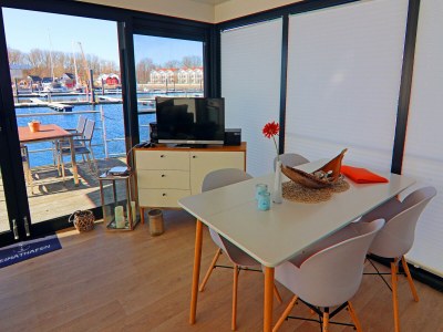 House boat Hausboot in Boltenhagen - Features photo 36