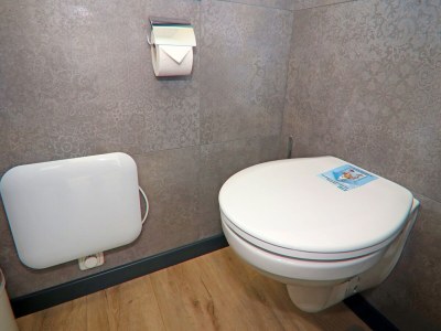 House boat Hausboot in Boltenhagen - Features photo 16