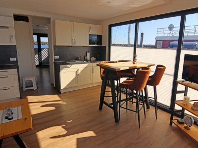 House boat Hausboot in Boltenhagen - Features photo 28