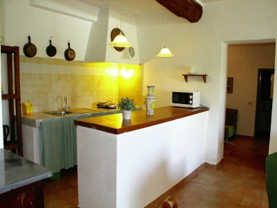 Farmhouse Apartment in Guasticce mit Gemeinschaftspool - Features photo 21