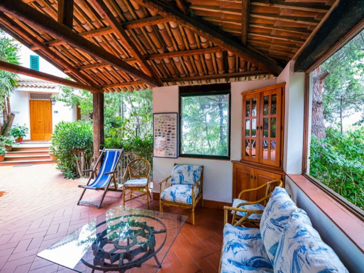 Villa Geräumige Villa in Kalabrien mit Gemeinschaftspool - Outdoor photo 4