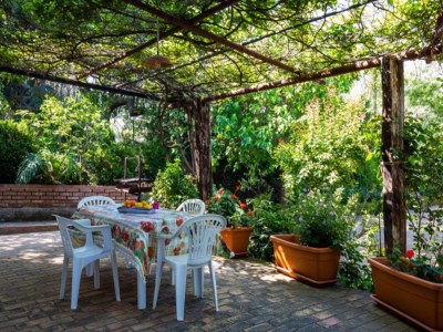 Villa Geräumige Villa in Kalabrien mit Gemeinschaftspool - Outdoor photo 7