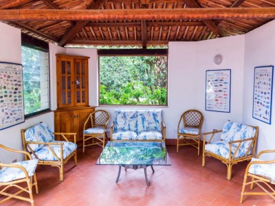 Villa Geräumige Villa in Kalabrien mit Gemeinschaftspool - Outdoor photo 9