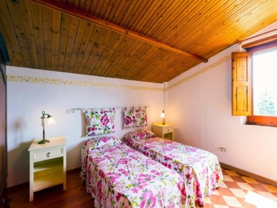 Villa Geräumige Villa in Kalabrien mit Gemeinschaftspool - Features photo 31