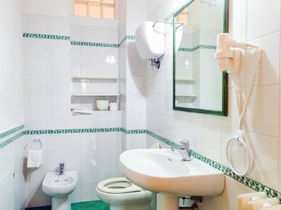 Villa Geräumige Villa in Kalabrien mit Gemeinschaftspool - Features photo 35