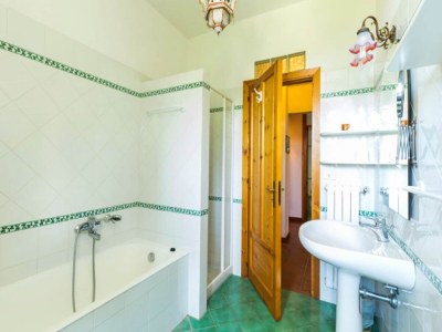 Villa Geräumige Villa in Kalabrien mit Gemeinschaftspool - Features photo 36