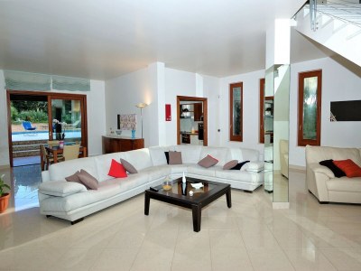 Holiday house Villa in Valderice with Pool and Garden - Features photo 6