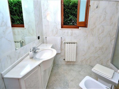 Holiday house Villa in Valderice with Pool and Garden - Features photo 18