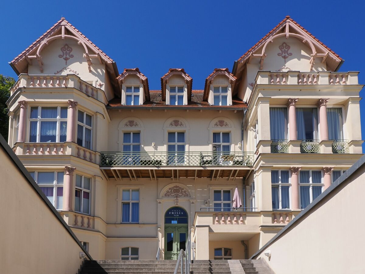 Holiday apartment "Strandläufer" - Villa Frisia - Outdoor photo 3