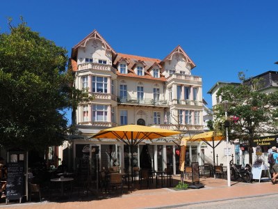 Holiday apartment "Strandläufer" - Villa Frisia - Outdoor photo 5