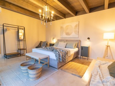 Villa VILLA OLIVE & CHAMPAGNE WITH POOL - Outdoor photo 2